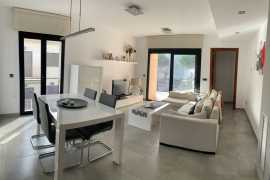 Квартира в Playa de Aro в комплексе с бассейном в Испании, Коста-Брава. Цена  в Плайа-де-Аро ()