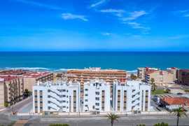 Новые квартиры в Испании на Коста-Бланке в 200 метрах от моря в Испании, Коста-Бланка. Цена  в Гуардамар-дель-Сегура ()