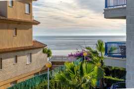 Квартира на Коста-Бланке в 50 метрах от моря в Испании, Коста-Бланка. Цена  в Кабо-Ройг ()